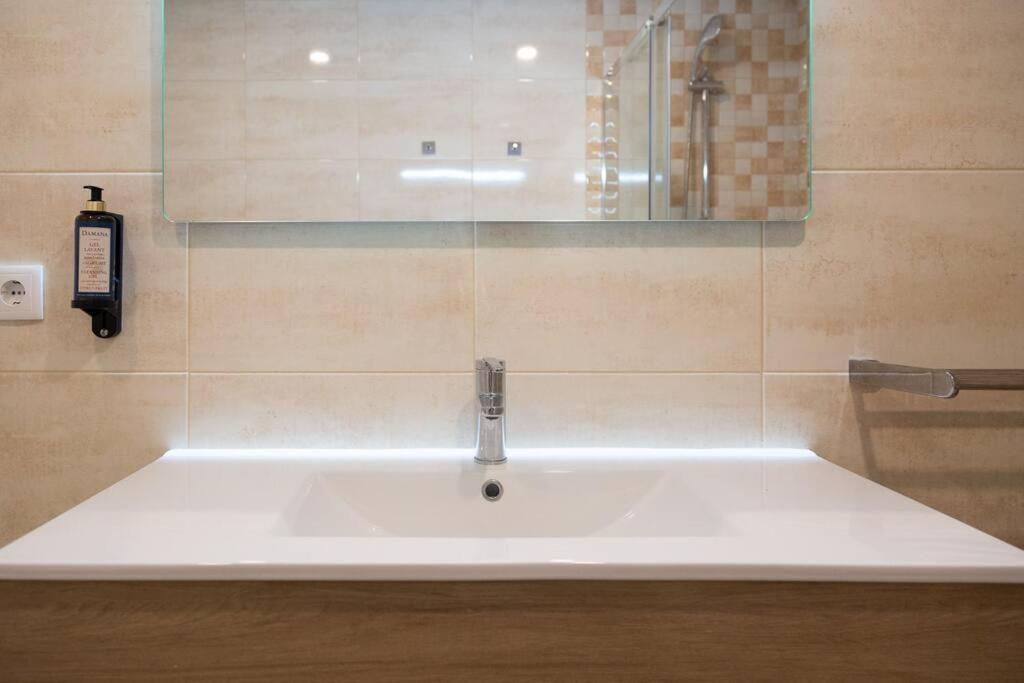 Marques Deluxe Apartments 3 & 4 Порто Екстериор снимка